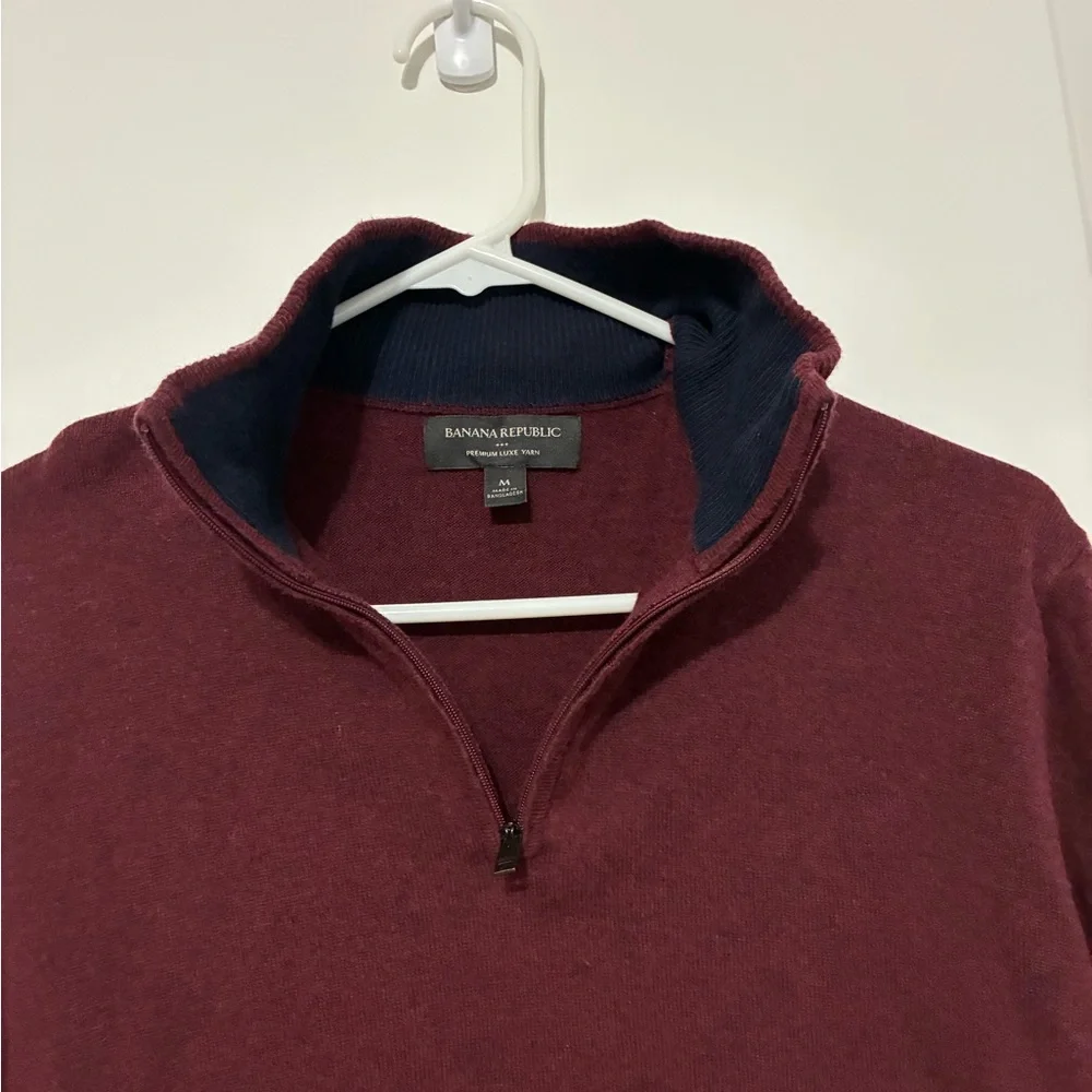 Banana Republic Burgundy Sweater Silk Blend Cashmere Blend Men’s Medium